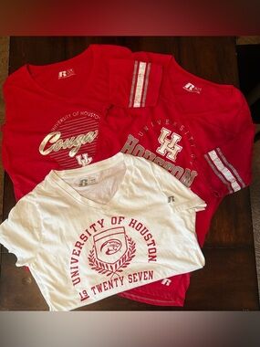 University of Houston Women’s V-Neck T-Shirt Bundle - Red & White M, L & XL